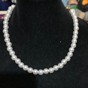 Panis Angelicus White Pearl Saint 18- inches